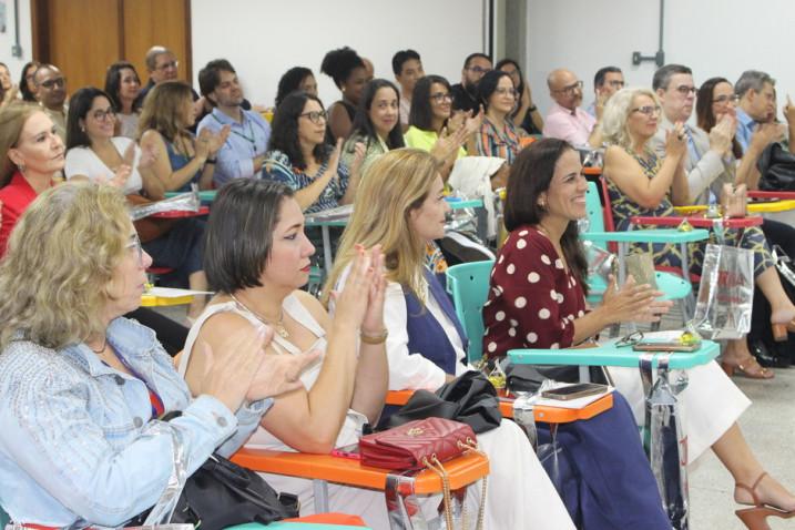 Bahiana sedia encontro regional sobre o ensino da Odontologia