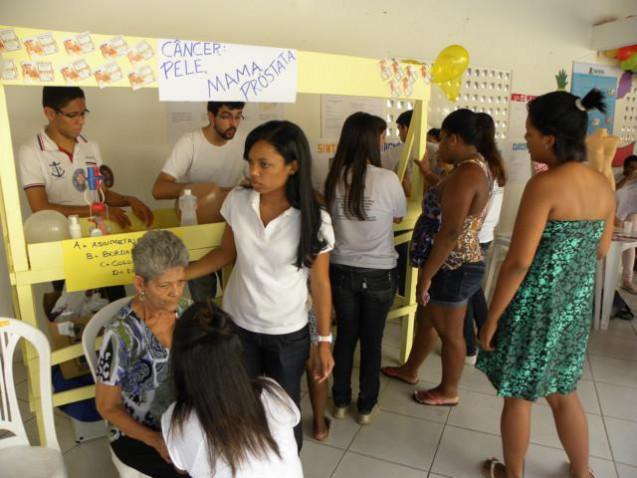 feira-paroquia-brotas-bahiana-cafis-25-05-2013-6-jpg