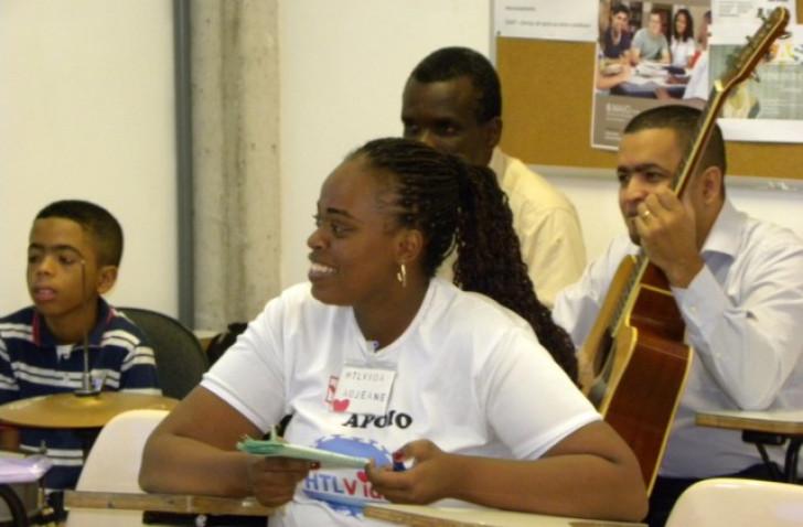 Encontro-Anual-Centro-HTLV-Bahiana-29-05-2015_(10).jpg