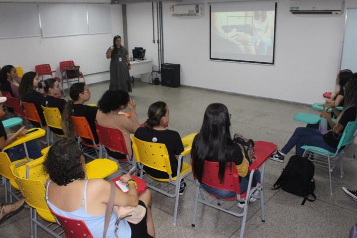 Psicologia – Estudantes do Colégio Vitória-Régia participam do programa Bahiana por um dia.