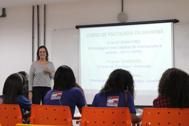 bahiana-por-um-dia-colegio-estadual-plataforma-5-20180515171224.jpg