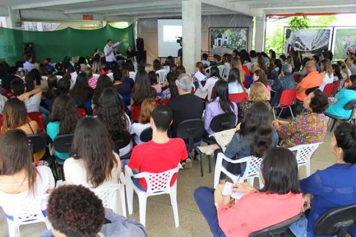 Aula_Inaugural_Violencia_Psicologia_BAHIANA_01_08_2014_(10).JPG