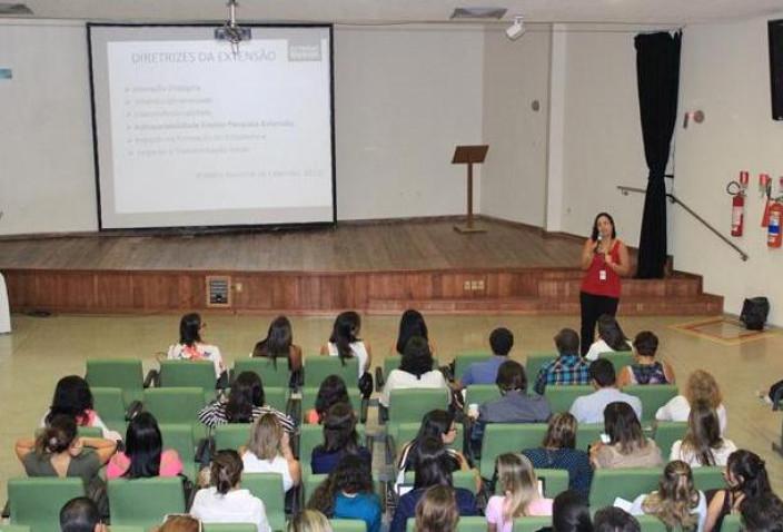 Aula-Inaugural-Mestrados-BAHIANA-2015_(13).JPG