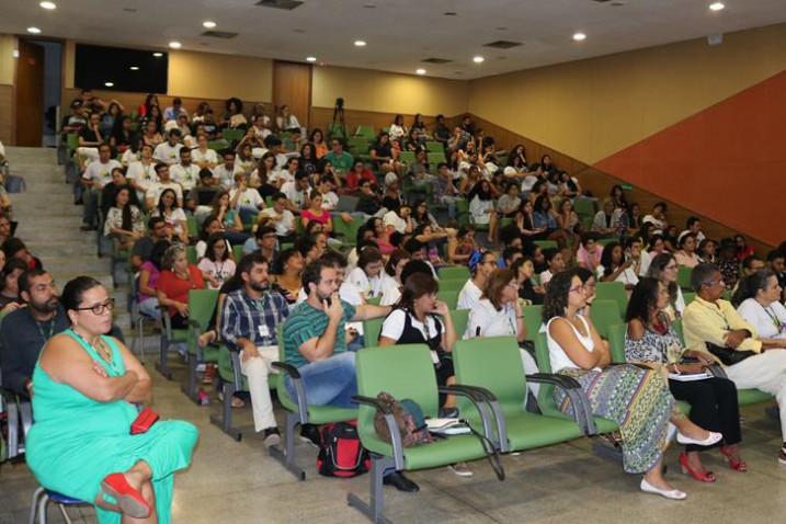 palestra-cantada-coisa-de-pele-24-04-1910-20190502092943-jpg