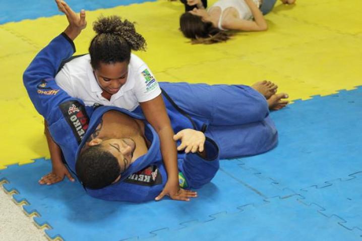 bahiana-semana-atividade-fisica-oficina-jiu-jitsu-06-04-2016-14-jpg