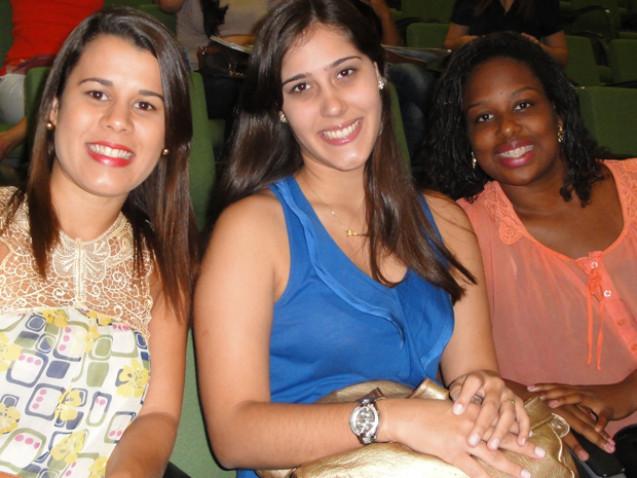 ENCONTRO_EX_ALUNOS_ENFERMAGEM_BAHIANA_2012_(5).jpg