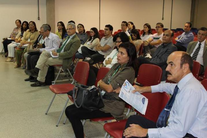 Fotos_VI_Seminário_do_Internato_Médico__640X480_(11)(1).JPG