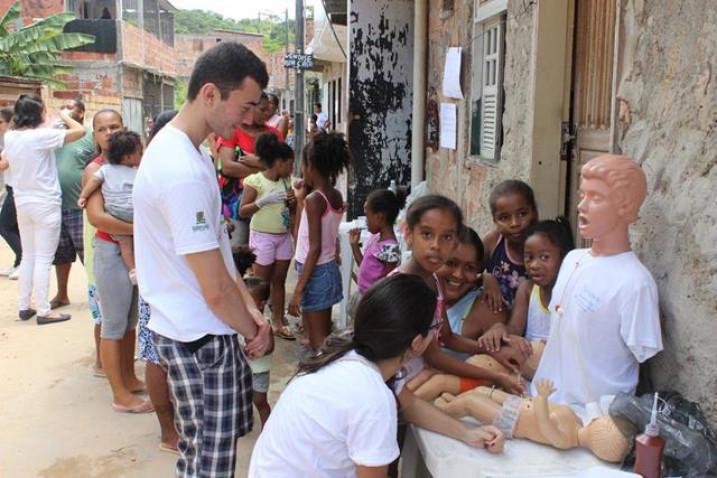 Feira_Saude_Comunidade_Amazonas_BAHIANA_22_03_14_(75).JPG