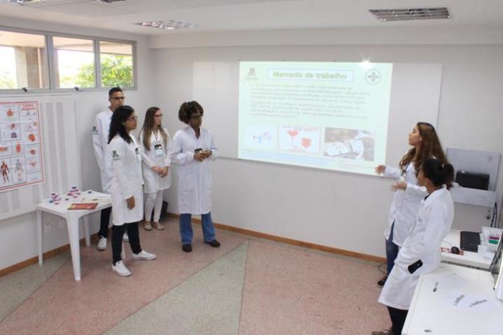 bahiana-feira-biomedicina-26-07-2017-6-20170803081738.jpg