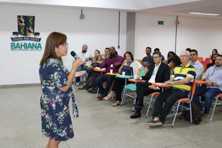 bahiana-lancamento-livro-educacaofisica-06-08-1915-20190813162407.JPG