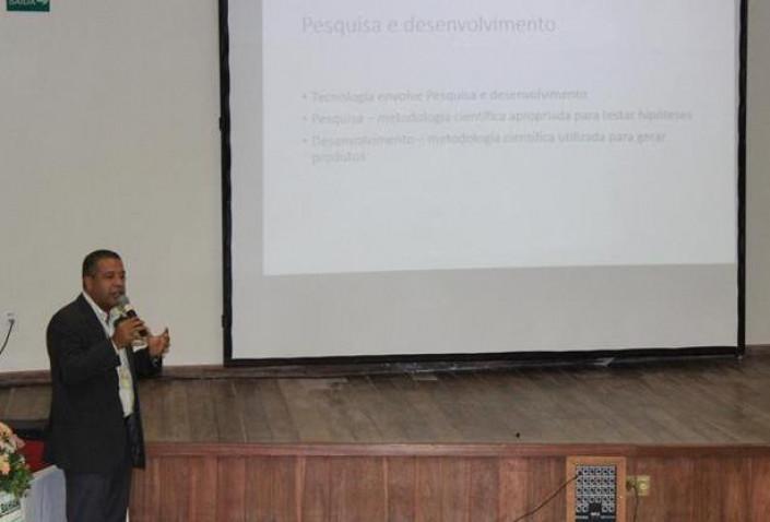 aula-inaugural-mestrados-bahiana-2015-20-jpg