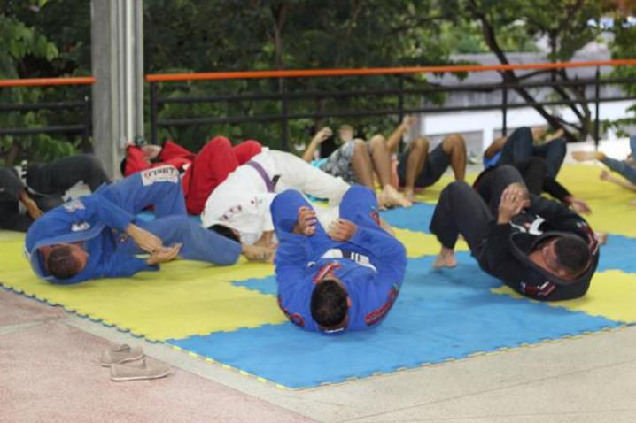 bahiana-semana-atividade-fisica-oficina-jiu-jitsu-06-04-2016-5-jpg