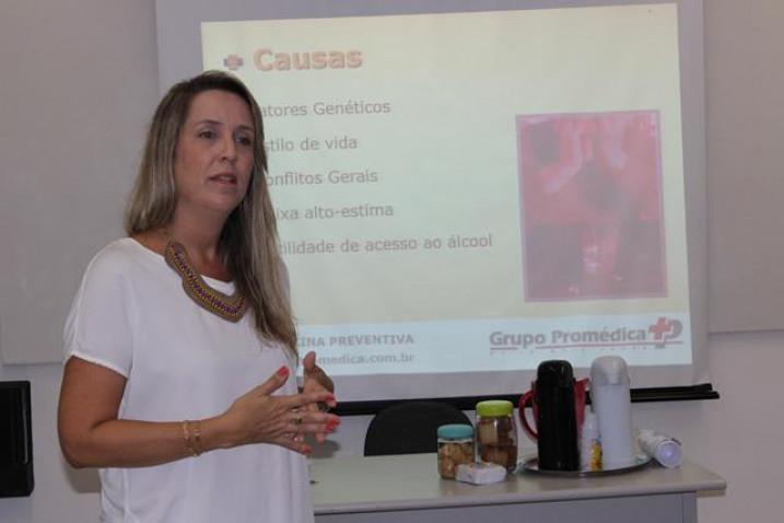 Palestra_Alcoolismo_Recursos_Humanos_Bahiana_18_02_2014_(2).JPG