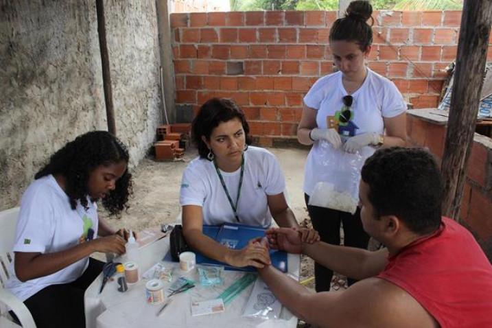 Feira_Saude_Comunidade_Amazonas_BAHIANA_22_03_14_(21).JPG