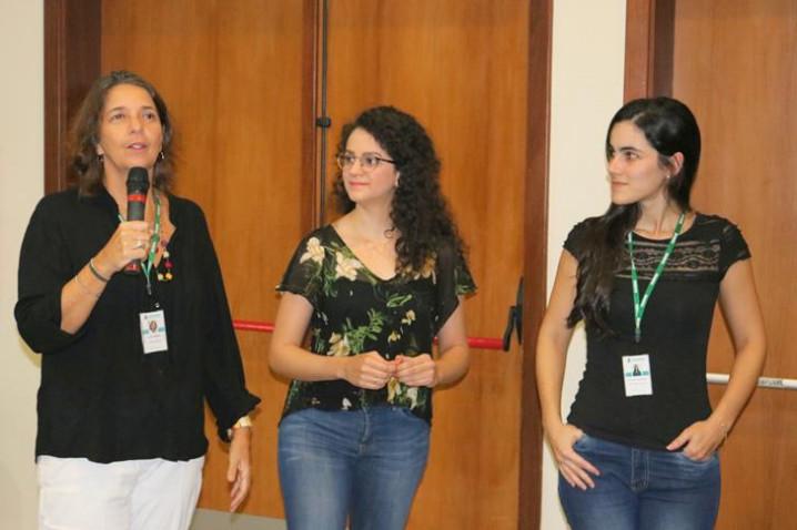 cine-bio-colegio-oficina-23-04-192-20190430165537-jpg