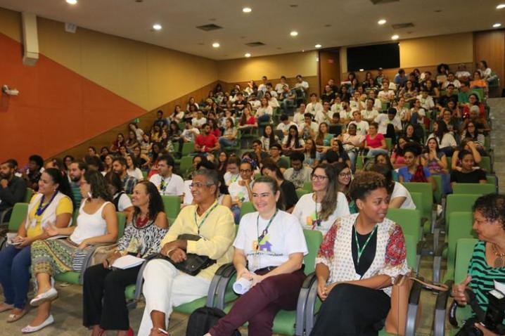 palestra-cantada-coisa-de-pele-24-04-192-20190502092925-jpg