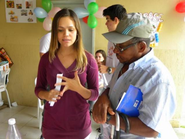 feira-de-saude-da-paroquia-de-brotas-260512-109-640x480-jpg