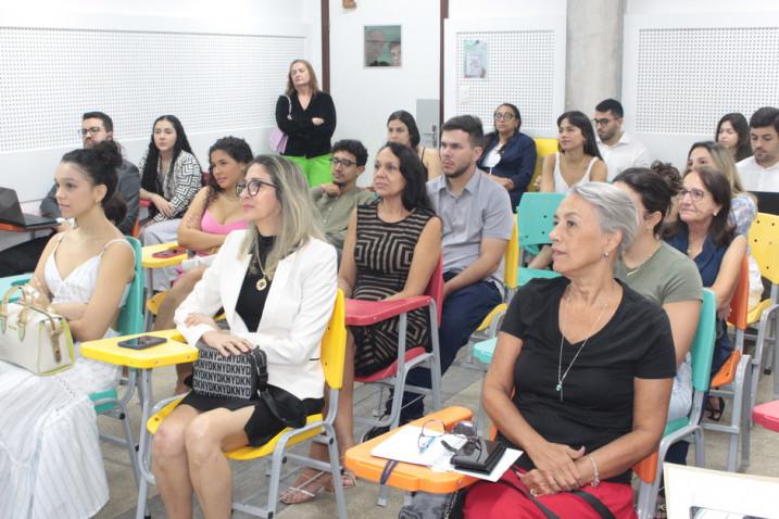 Estudantes do 8º semestre de Medicina participam de apresentação pública de Trabalhos de Conclusão de Curso