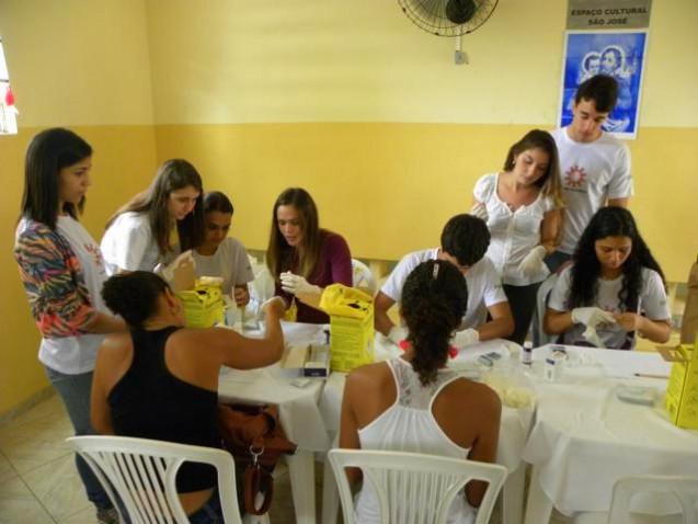 feira-de-saude-da-paroquia-de-brotas-260512-40-640x480-jpg