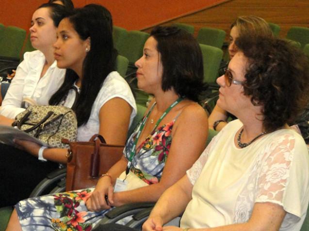 encontro-ex-alunos-enfermagem-bahiana-2012-13-jpg