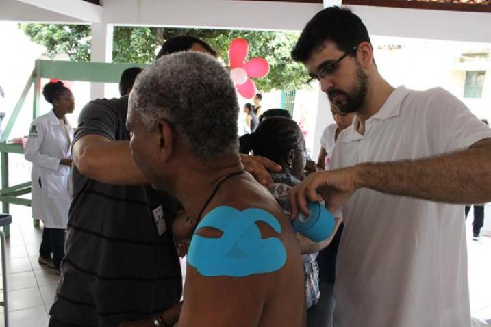 feira-saude-paroquia-brotas-bhiana-31-05-2014-68-jpg