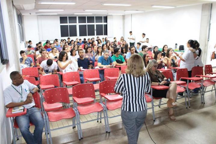 bahiana-estudantes-medicina-visitam-centro-medico-bahiana-08-06-17-2-20170706121657.jpg