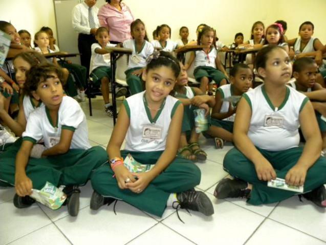 ESCOLA_NOVO_IDEAL_VISITA_ADAB_BAHIANA_2013_(1).jpg