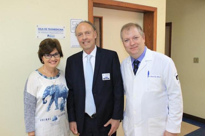 Inauguracao-Sala-Videoconferencia-Hospital-Irma-Dulce-29-09-15_(19).jpg