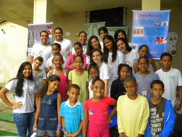 Feira_de_Saúde_da_Paróquia_de_Brotas_260512_(28)_640x480.jpg