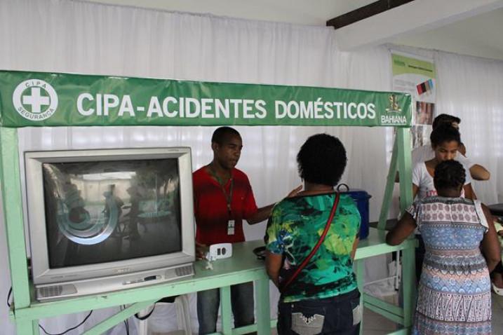 Feira_Saude_Paroquia_Brotas_BHIANA_31_05_2014_(57).JPG