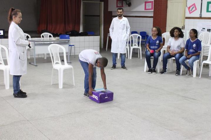 bahiana-saude-na-escola-fisioterapia-19-03-2018-13-20180329015209-jpg