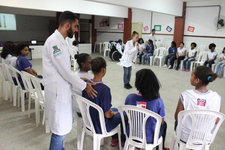 bahiana-saude-na-escola-fisioterapia-19-03-2018-8-20180329015156-jpg