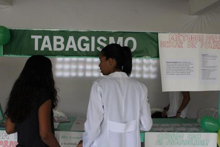 Feira_Saude_Paroquia_Brotas_BHIANA_31_05_2014_(16).JPG