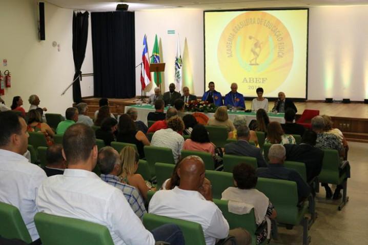 bahiana-posse-academia-brasileiraeducacao-fisica-0811201933-20191112141923.jpg