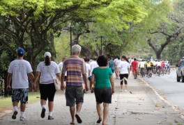 Caminhada "Rumo à qualidade de vida"