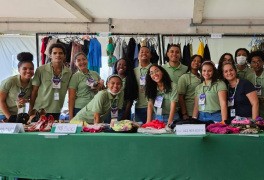Jovens aprendizes promovem Feira de Consumo Consciente da Bahiana