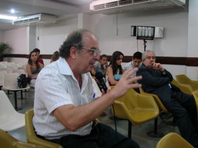 fotos-i-encontro-internacional-de-urologia-pediatrica-da-bahiana-25-640x480-jpg