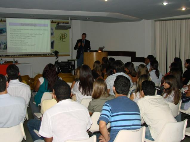 fotos-i-encontro-internacional-de-urologia-pediatrica-da-bahiana-16-640x480-jpg