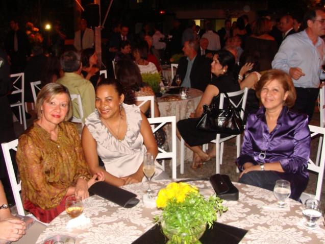 FOTOS_INAUGURAÇÃO_EST%C3%81TUA_PROFESSOR_HUMBERTO_DE_CASTRO_LIMA_640x480_(18).JPG