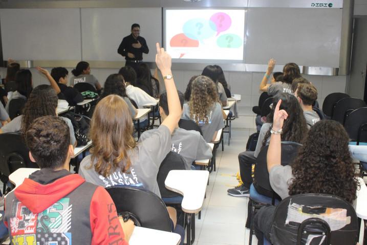 Escola Bahiana de Medicina e Saúde Pública