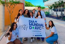 Grupo de pesquisa da Bahiana realiza atividade no Hospital Roberto Santos pelo Dia Mundial de Prevenção ao AVC