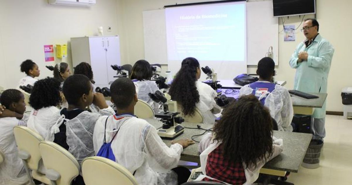 Bahiana Por Um Dia | Colégio Estadual de Plataforma