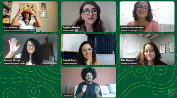 Novos da Bahiana celebra calouros com o tema “Entrei na Faculdade! E Agora?”