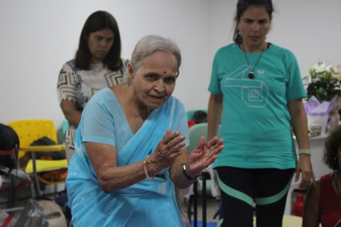 Master Kusum Modak participates in extension course classes