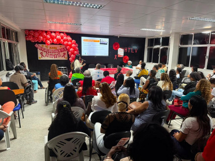 Programa Mentores da Saúde é destaque em cerimônia de celebração dos quatro anos do Ambulatório Municipal de HTLV
