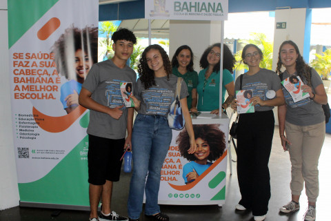 Bahiana participates in the Professional Journey at Colégio Sartre