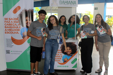 Bahiana participa de Jornada Profissional no Colégio Sartre