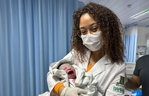 Médica formada pela Bahiana realiza parto inusitado na UPA de Brotas